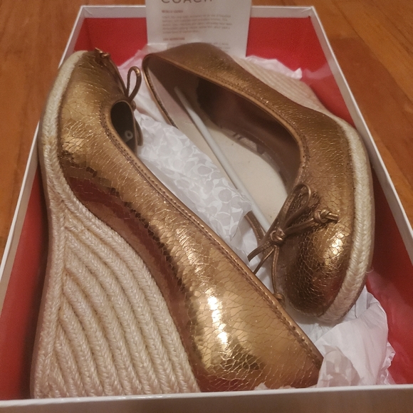 Coach Leather Raffea Wedge Heel US 9.5 Bronze - Picture 8 of 8